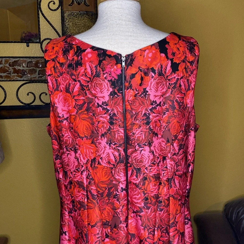 Gabby Skye dress - Picture 7 of 7